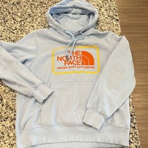 Men’s medium Northface hoodie like new